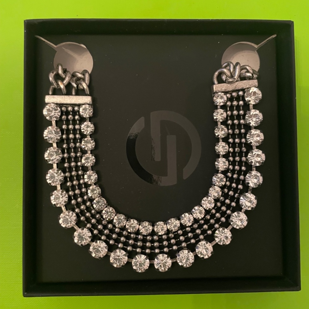 NEW in box: DylanLex crystal necklace - Picture 2 of 6